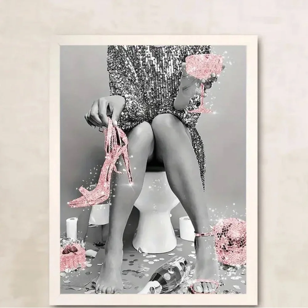 Ungramed Women on Toilet - Fashion Wall Art Bathroom Black glitter pink 8x11